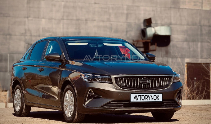 Geely Emgrand 2023 года
