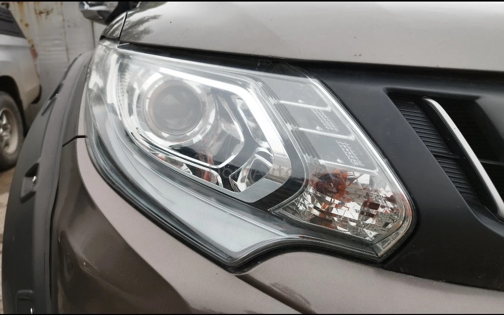 Mitsubishi L200, 2015
