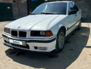 BMW 3 серия 1992 года