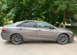 Toyota Camry 2015 года