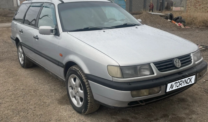 Volkswagen Passat 1994 года