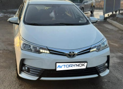 Toyota Corolla 2017 года