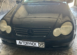 Mercedes-Benz C-Класс 2003 года