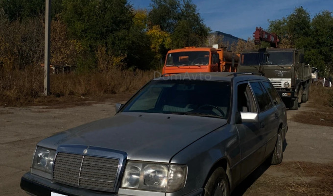 Mercedes-Benz E-Класс 1991 года