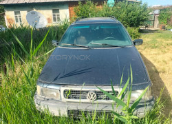 Volkswagen Passat 1993 года