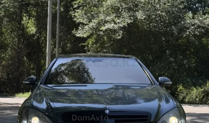 Mercedes-Benz S-Класс 2007 года