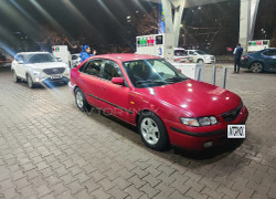 Mazda 626 1998 года