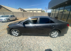 Toyota Camry 2012 года