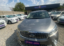 Kia Sorento 2017 года