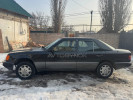 Mercedes-Benz E-Класс 1993 года