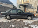 Mercedes-Benz E-Класс 1993 года