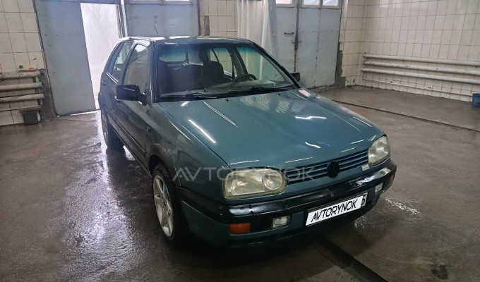 Volkswagen Golf 1994 года