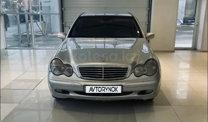 Mercedes-Benz C-Класс 2000 года
