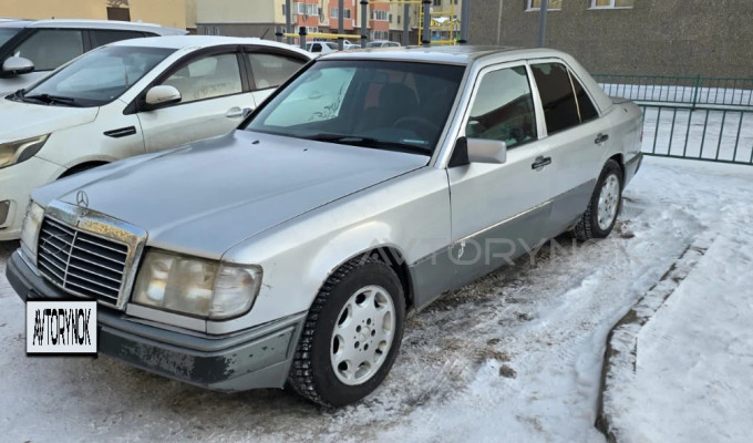 Mercedes-Benz E-Класс 1991 года