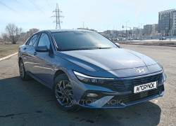 Hyundai Elantra 2025 года