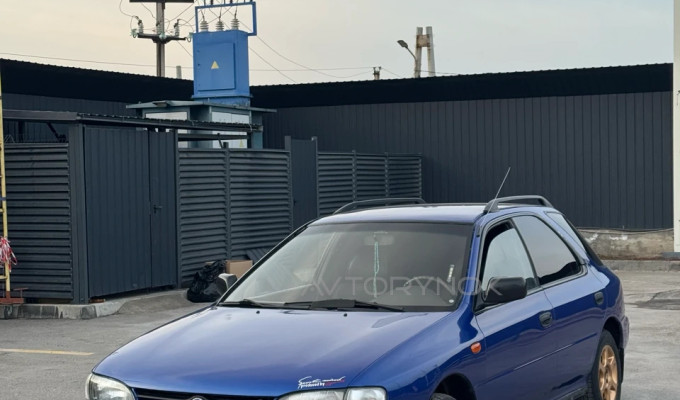 Subaru Impreza 1994 года