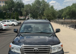 Toyota Land Cruiser 2015 года