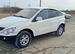 SsangYong Actyon 2012 года