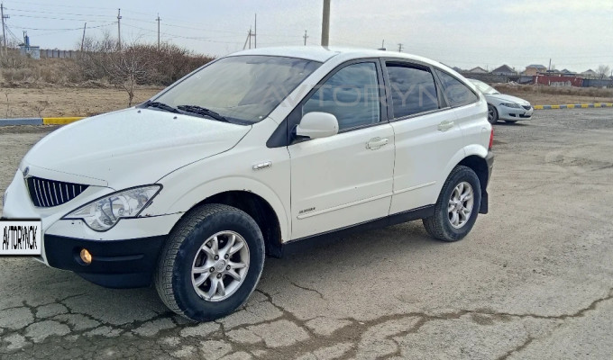 SsangYong Actyon 2012 года