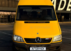 Mercedes-Benz Sprinter 2002 года