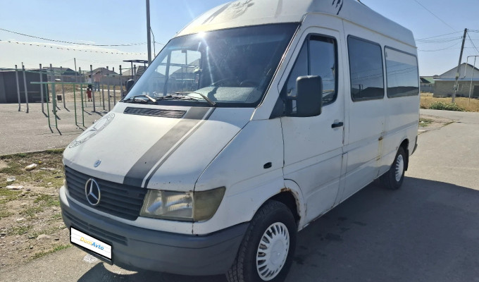 Mercedes-Benz Sprinter 1995 года