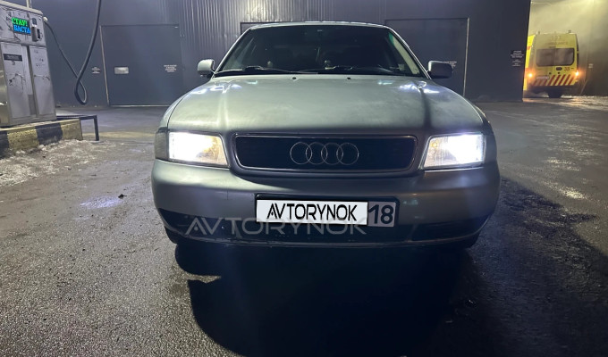 Audi A4 1997 года