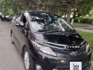 Toyota Estima 2011 года