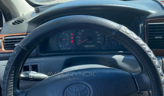 Toyota Corolla 2003 года