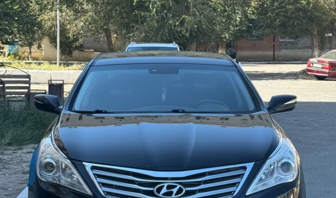 Hyundai Grandeur 2012 года