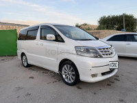 Toyota Alphard 2004 года