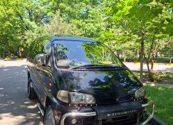 Mitsubishi Delica 1994 года