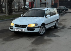 Opel Omega 1994 года