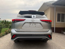 Toyota Highlander 2024 года