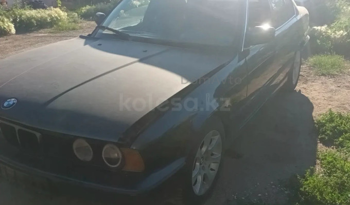 BMW 5 серия 1993 года