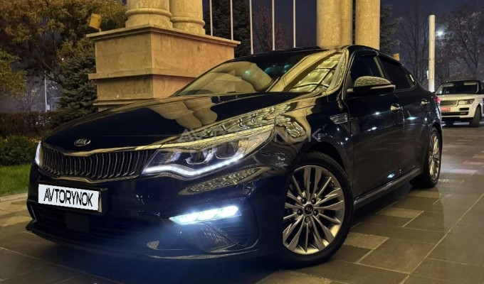Kia K5 2019 года