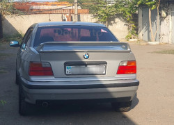 BMW 3 серия 1991 года