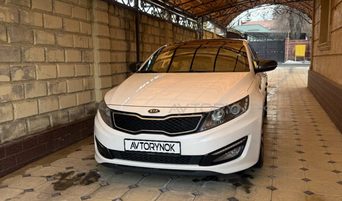Kia K5 2011 года
