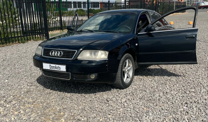 Audi A6 2000 года