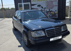 Mercedes-Benz E-Класс 1992 года