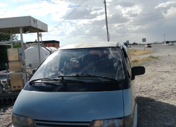 Toyota Previa 1991 года