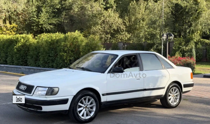 Audi 100 1992 года