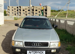 Audi 80 1990 года