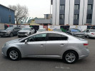 Toyota Avensis 2011 года