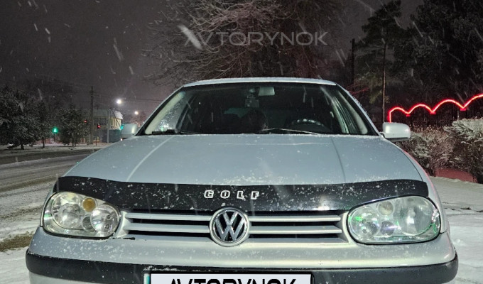 Volkswagen Golf 1998 года