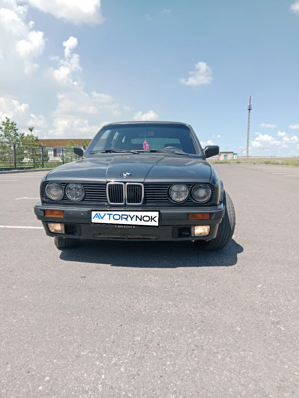BMW 3 Series, 1990
