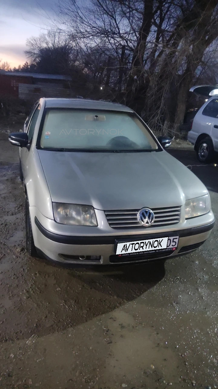 Volkswagen Bora, 2004
