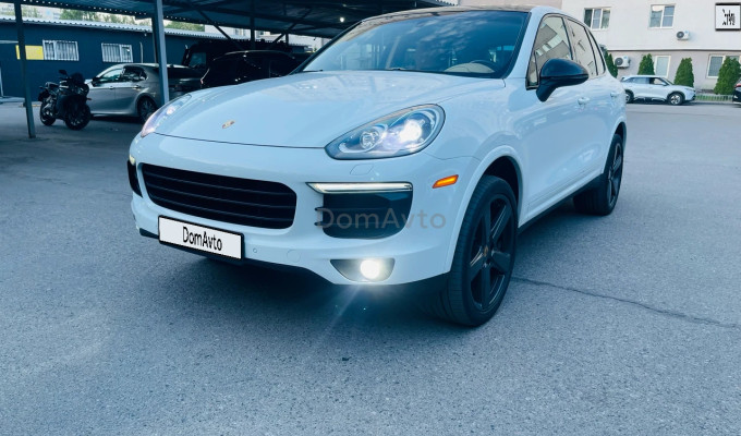 Porsche Cayenne 2016 года