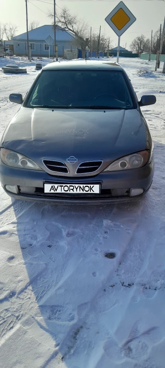 Nissan Primera, 2001