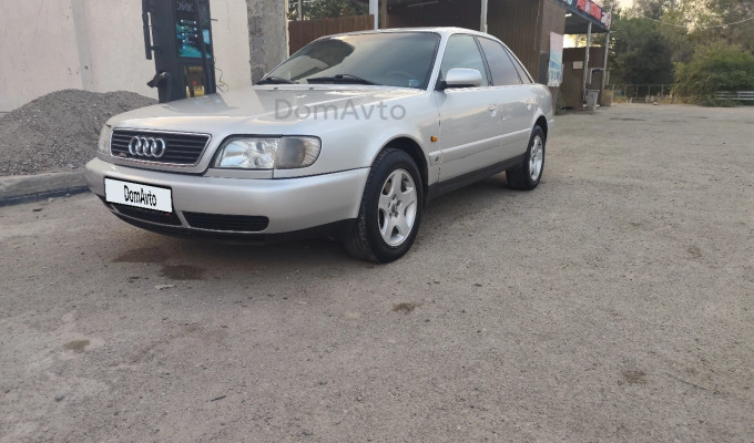 Audi A6 1995 года