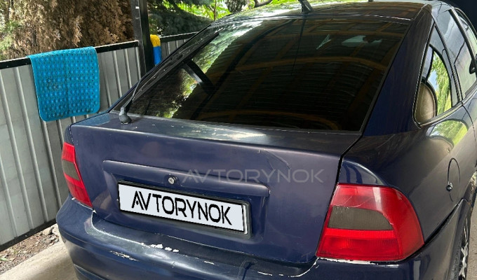 Opel Vectra 1996 года